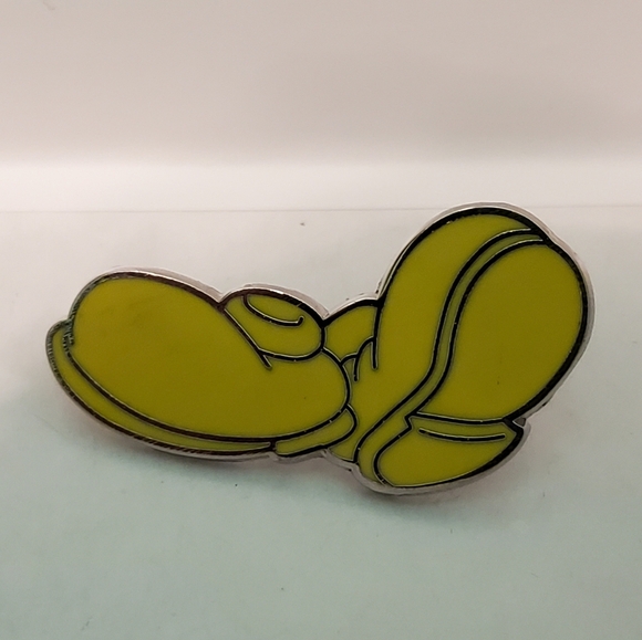 Disney Pin Trading Mickey Mouse Icons Shoes Collection Pin 2017 - Picture 1 of 3